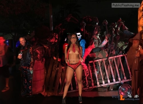 Public nudity photo publicspacebv: Follow me for more public exhibitionists:... Public Flashing