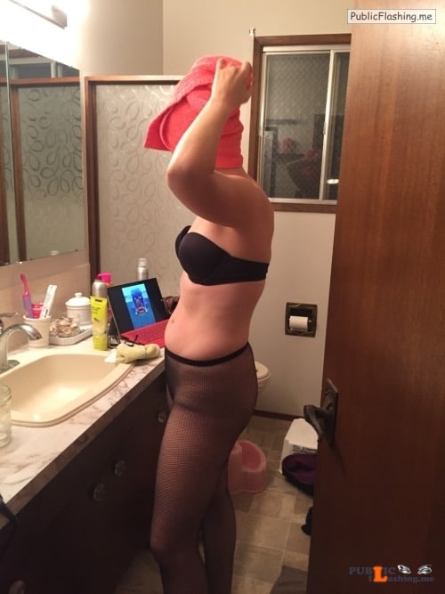 No panties mouthymama: Bitches getting ready to go out. pantiesless Public Flashing