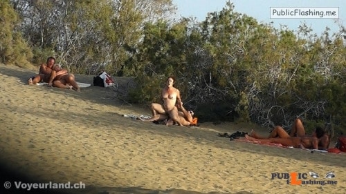 Public nudity photo http://ift.tt/2tJbBJV Public Flashing