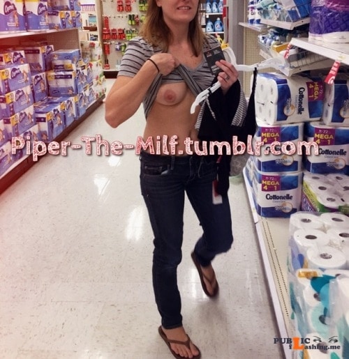 Public exhibitionists piper the milf: Had to run to the store, don’t mind the wild... Public Flashing
