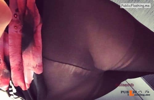 No panties aliaexhib: pantyless under my nylon Well done @aliaexhib pantiesless Public Flashing