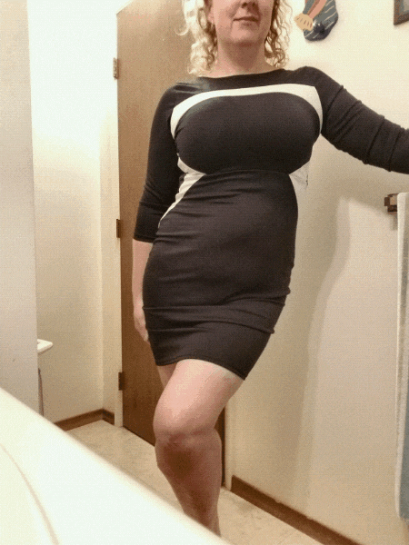 No panties veronicaelectronica14: This new dress looks great on me I... pantiesless Public Flashing