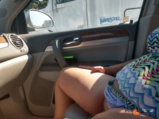 No panties allaboutthefun32: This driver was rather appreciative of the view ? pantiesless Public Flashing