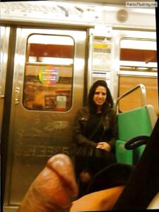 Dick flash in train girl saw me and likes