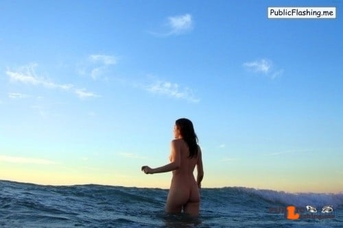 public panty flash gif - Flashing in public photo Photo - Public Flashing Photo Feed