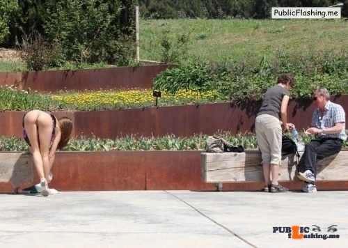 hotwife pictures - Photo flashing in public picture - Public Flashing Photo Feed