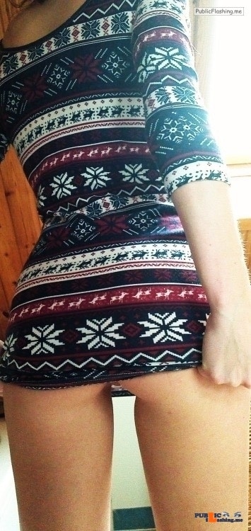 Public Flashing Photo Feed: No panties hottysjourney: New dress…. Sexy @hottysjourney pantiesless