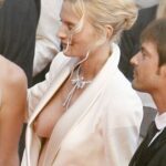 accidentally nude in public