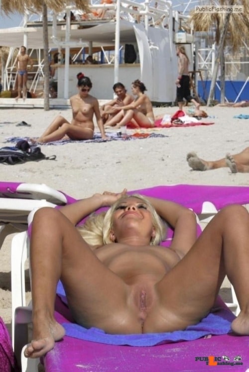 women in no underwear photos tumblr - Public flashing photo Photo - Public Flashing Photo Feed