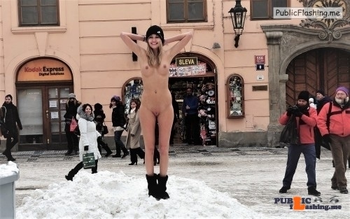 naked girl public sharking gif - Public nudity photo Follow me for more public exhibitionists:… - Public Flashing Photo Feed