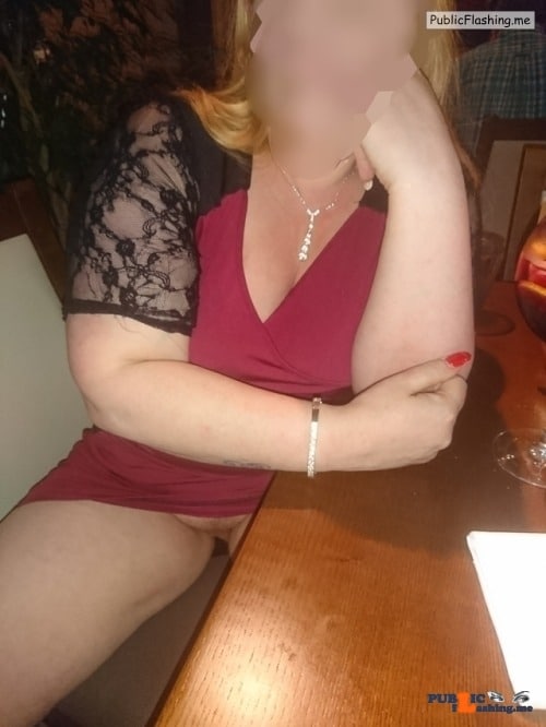 slut - No panties northern-slut: I was told to make sure the waiter got an eyeful… pantiesless - Public Flashing Photo Feed