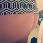 No panties peachybootybabes: short skirts allow for cute pics pantiesless