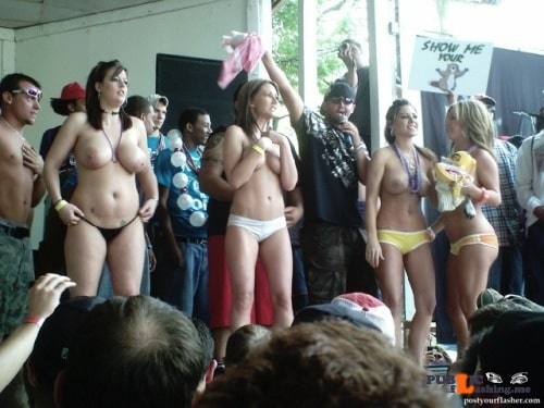 public upskirt pussy slips pics kenyan upakirt - Public nudity photo Follow me for more public exhibitionists:… - Public Flashing Photo Feed