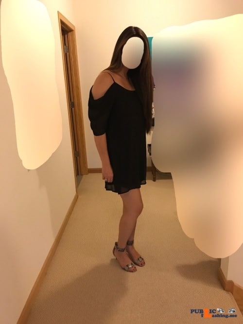 hot no panties - No panties hotwife4giovanni: @champagnegirl333 looking hot in a new dress… pantiesless - Public Flashing Photo Feed