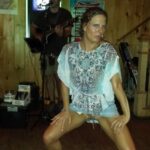 down blouse public