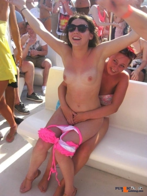 risky public flash of tits - Public nudity photo Follow me for more public exhibitionists:… - Public Flashing Photo Feed