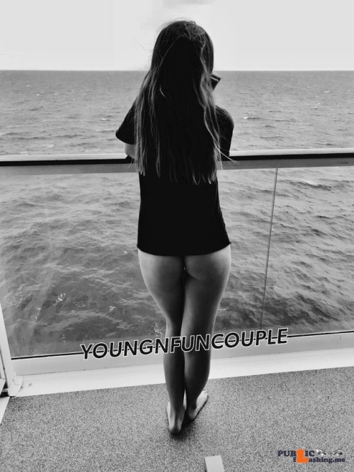 sharking no pants - No panties youngnfuncouple: Why wear pants when you are on vacation? ? pantiesless - Public Flashing Photo Feed
