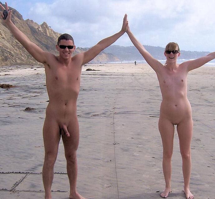 Exploring the World of Public Nudist Dating Sites: Connecting with Like Minded Souls Public Flashing