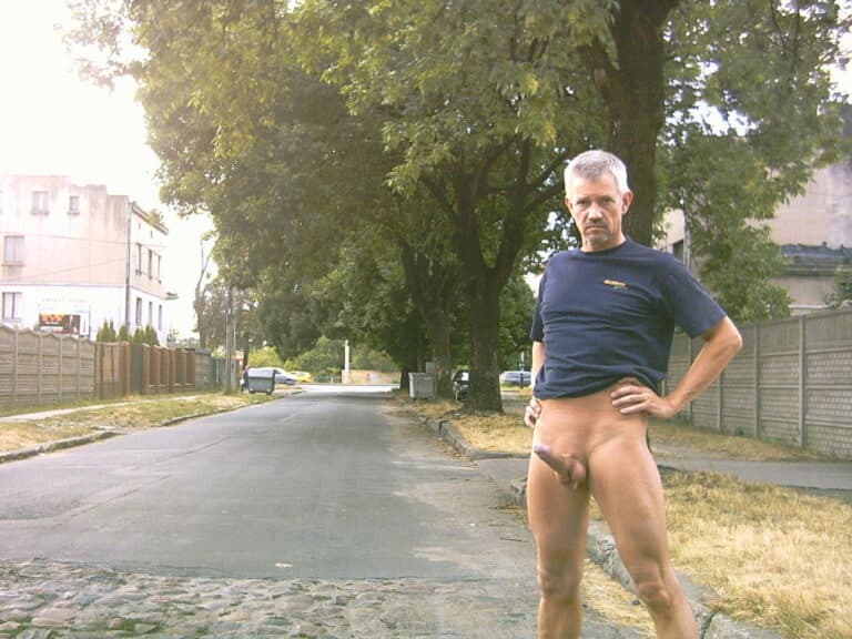 Residential Street: Public Exposure